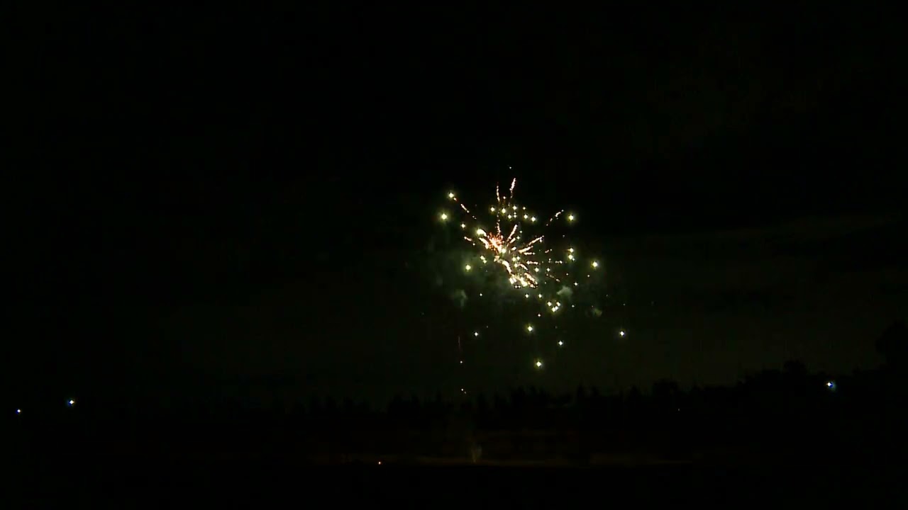 4299-2 | Show 100 tiros EFECTOS SURTIDOS | POW! Fuegos Artificiales