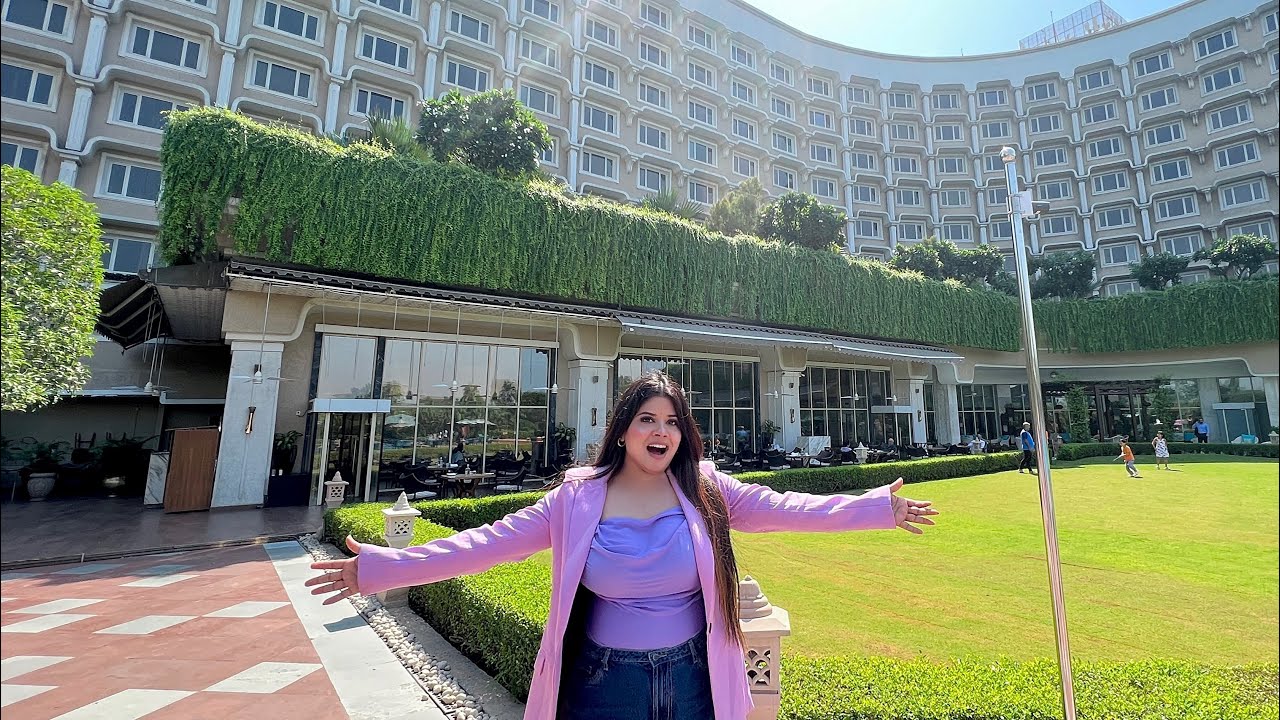 Taj Palace New Delhi Tour | Taj Palace Hotel Delhi Vlog | Delhi Taj Palace Hotel | Swati Semwal