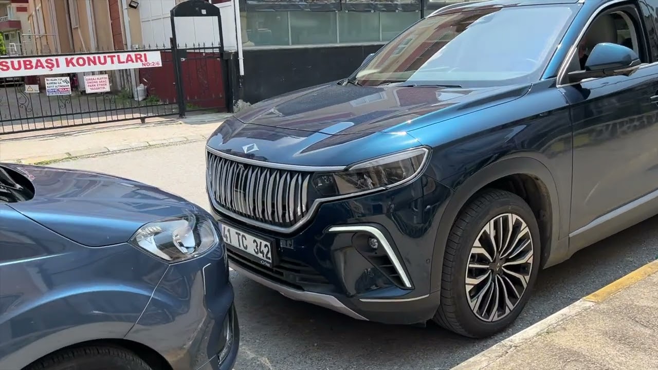 Togg T10X Otomatik Parktan Çıkış İç ve Dıştan Görünüm