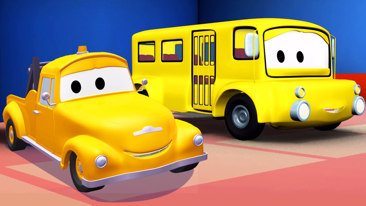 Tom camionul de tractari si autobuz &icirc;n Orasul Masinilor | Desene cu masini pentru copii