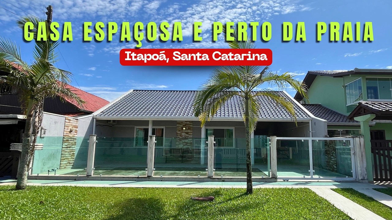 Casa à venda com 4 Quartos e Piscina a 80m do Mar – Praia de Itapoá, Santa Catarina!