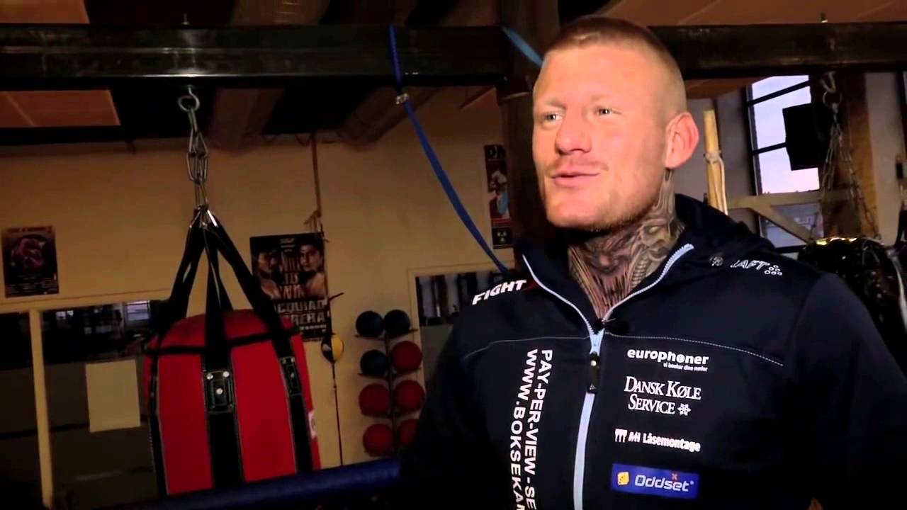 PATRICK NIELSEN VS RUDY MARKUSSEN - Ondt Blod 12/12/2015