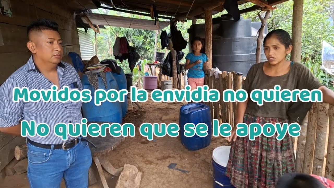 Llora porque la están envidiando con su ayuda.