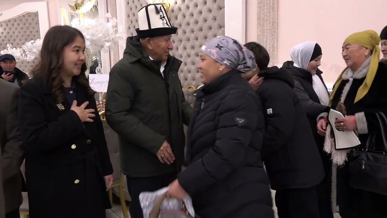Умра 70 жаш Каныбек ажы Сапия ажы эне 1 б