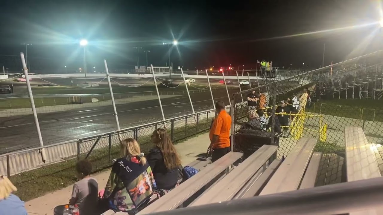 Showtime speedway 1-24-26 run what ya brung race