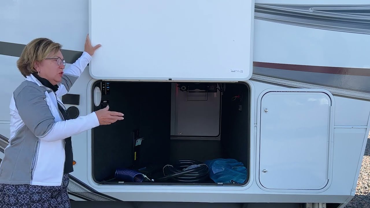 2022 Grand Design Solitude 280RK- Quick Top Features