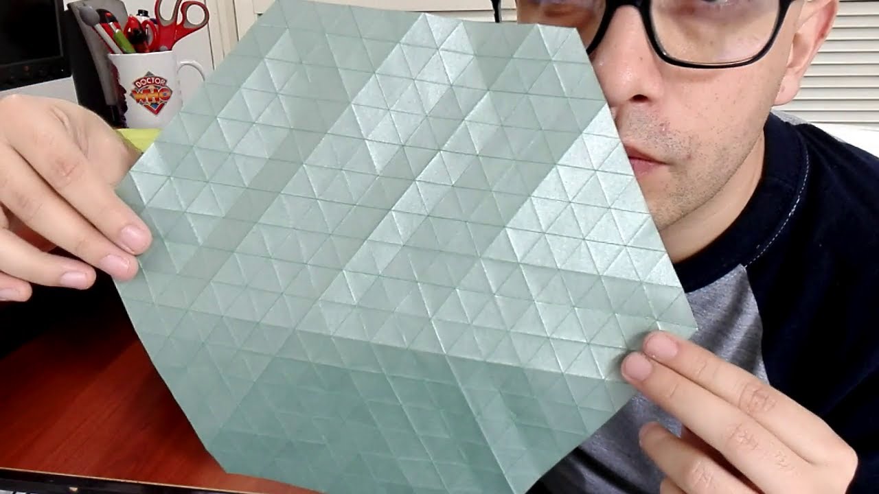 Teselaciones de Alessandro Beber Parte 2: Malla triangular en el hexágono