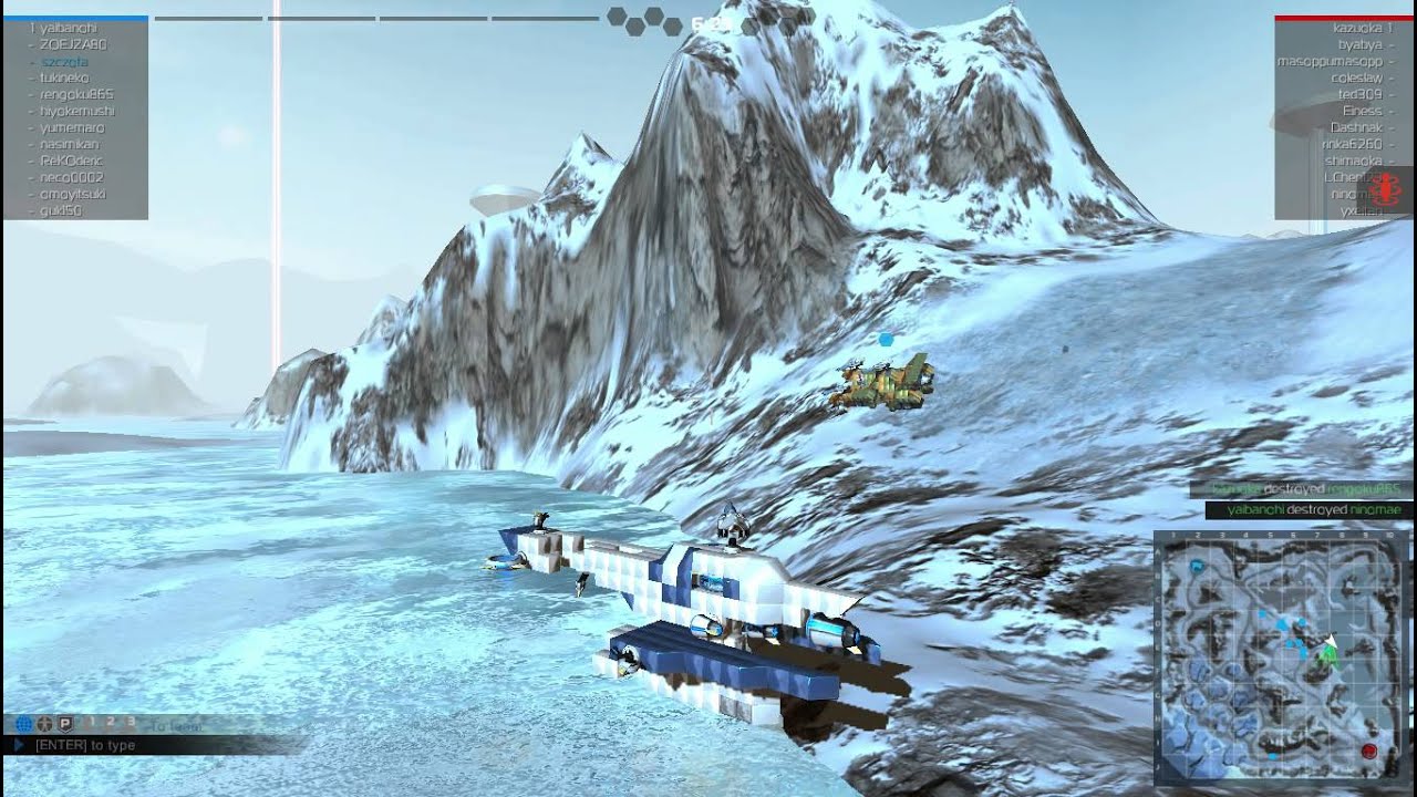 Robocraft Aggressor class Destroyer (prototype) in battle
