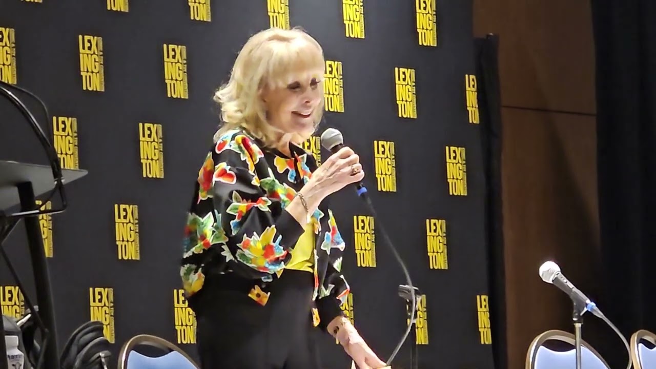 Barbara Eden - I Dream of Genie Panel - Lexington Comic Con 3/9/24