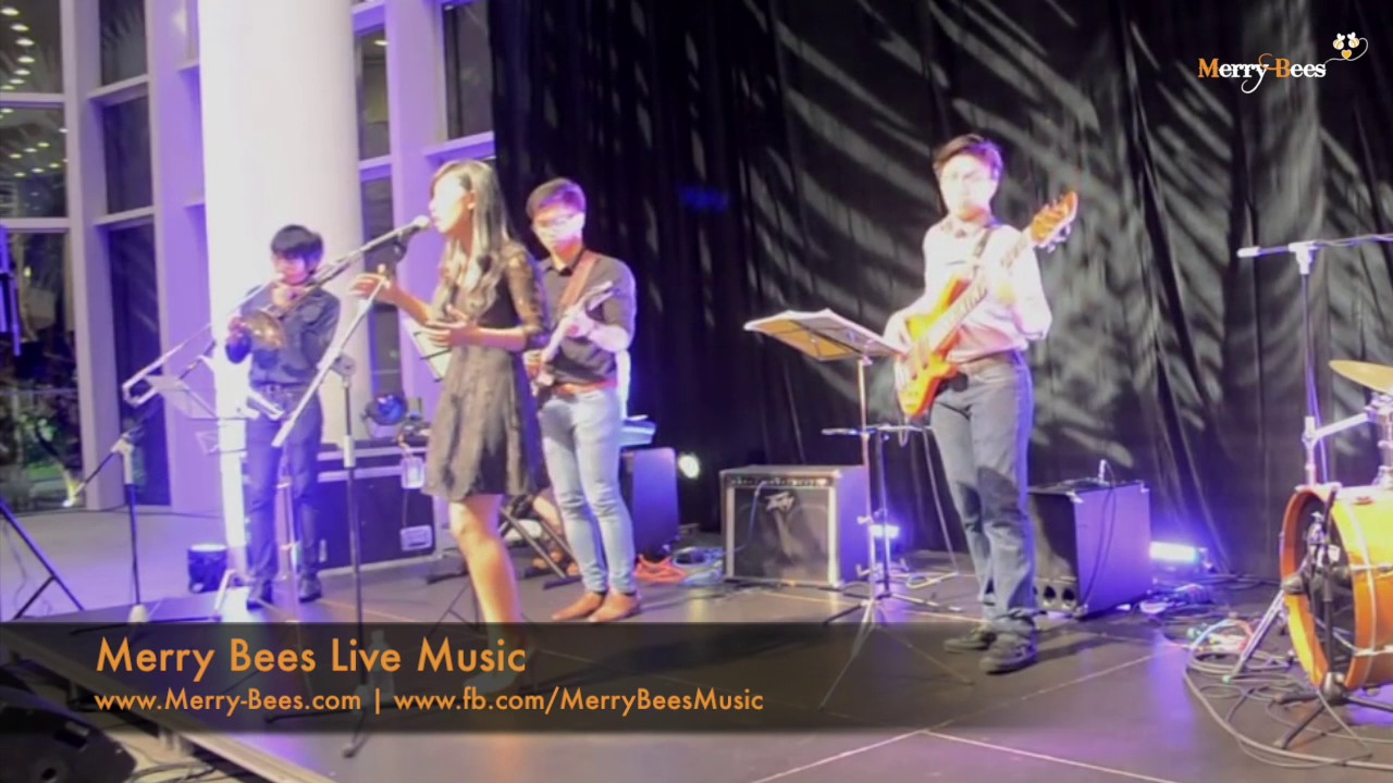 Merry Bees Live Music - Riri sings Misty