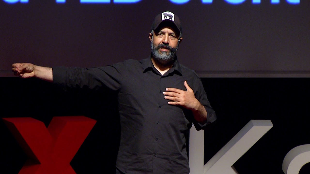 Bilinçli Şizofreni | MEHMET ÖZGÜR | TEDxKaleiçi