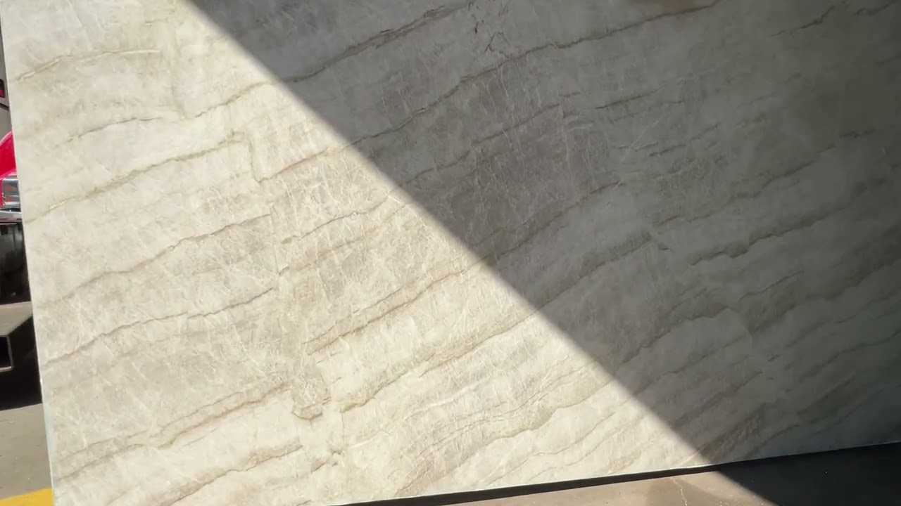 Perla Venata Quartzite &mdash; Pearl Tones & Elegant Veining