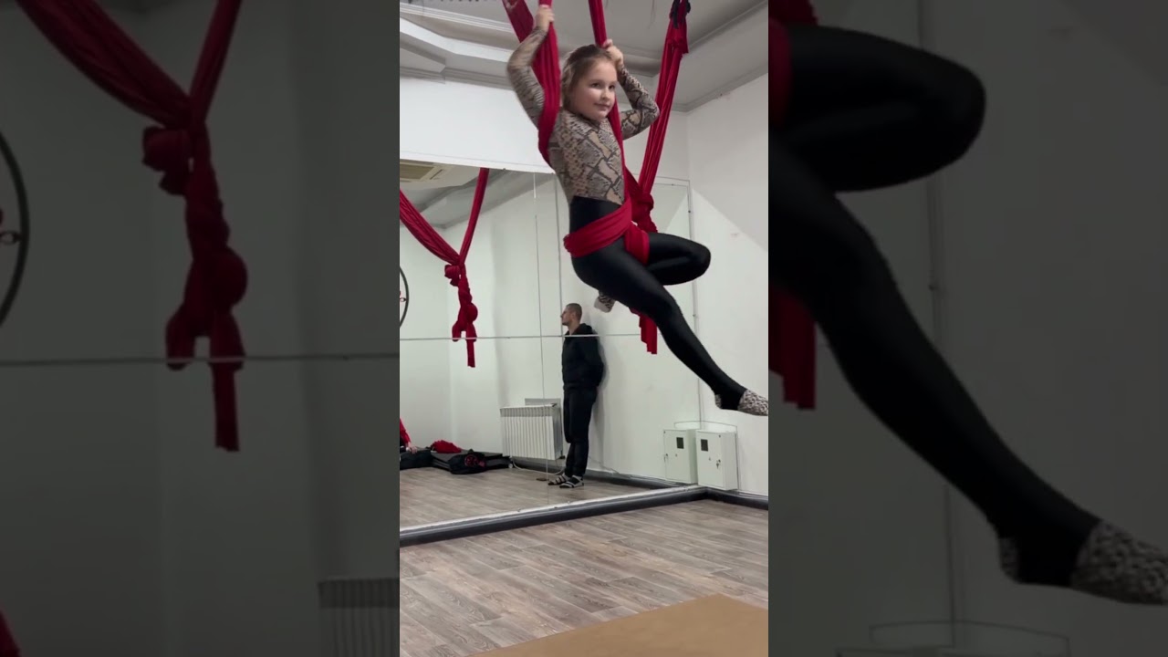 Повітряна гімнастика 🤸‍♀️ | Sasha Flies High 🤸‍♀️ Aerial Gymnastics Competition