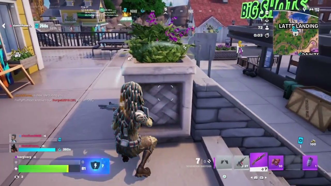 Jugando Fortnite