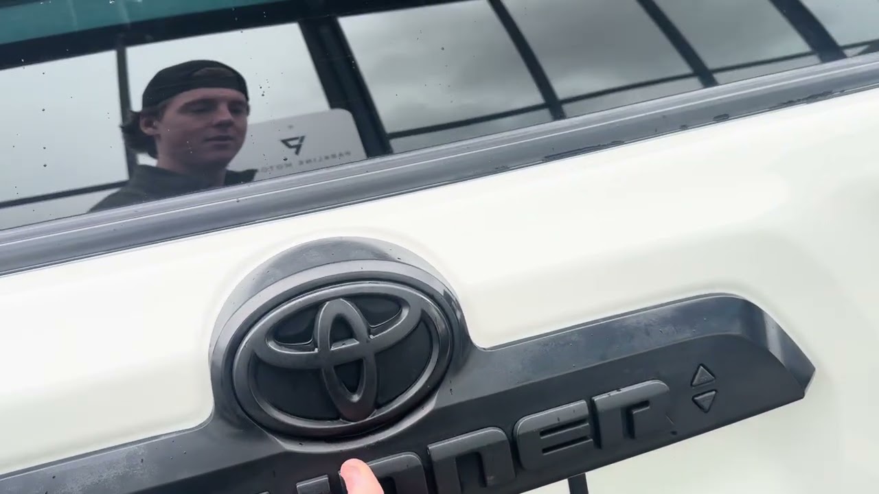 2024 Toyota 4Runner TRD Off-Road Premium 