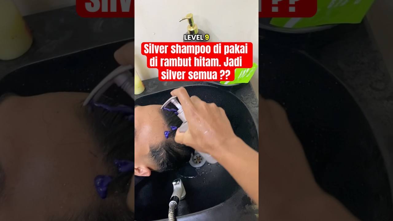 Rambut hitam di pakein shamposilver. Jadi silver semua? #barbershop #highlightashgrey #silvershampoo