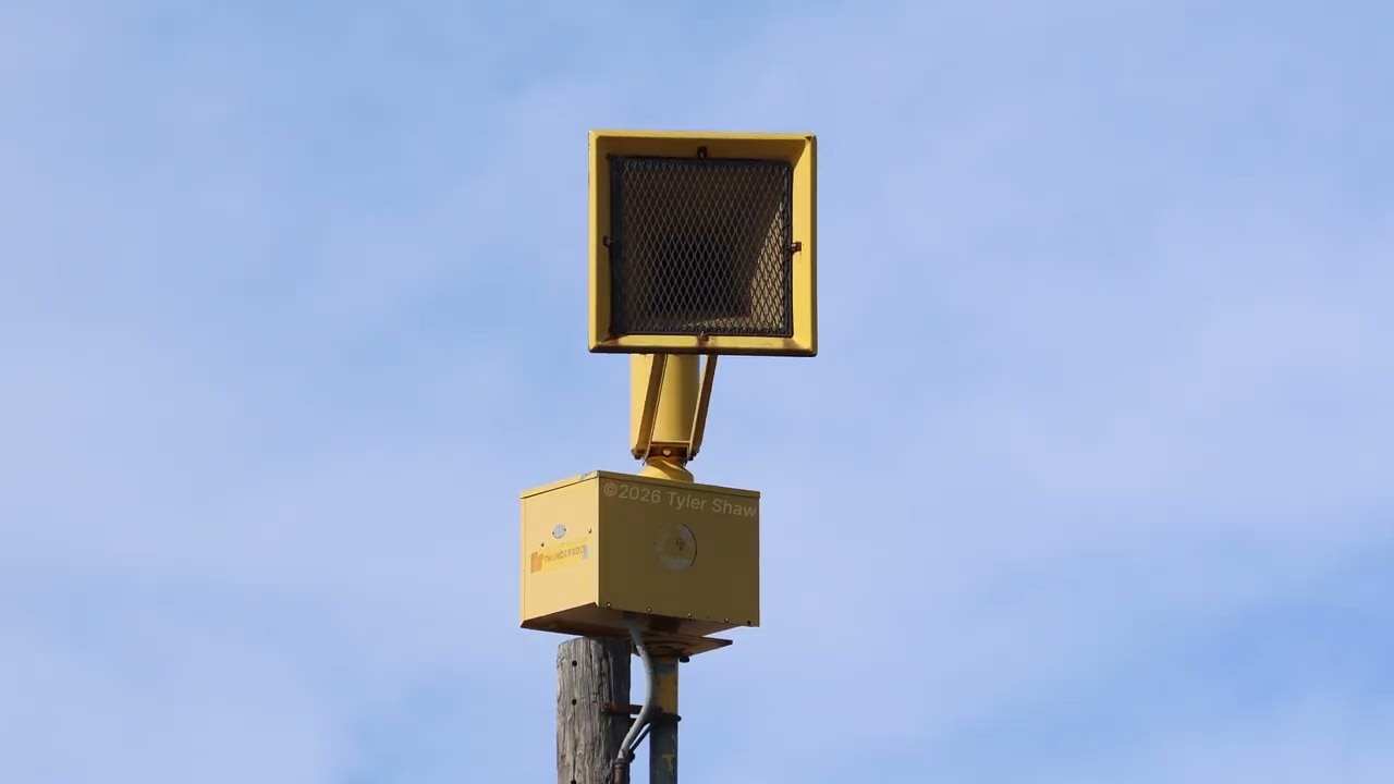Hall County Siren #31 - Federal Signal Thunderbolt 1000AT B-Series