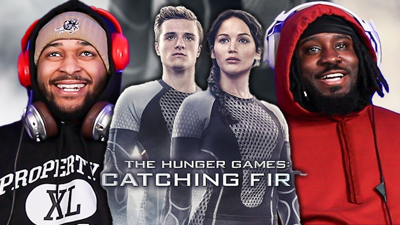 The Victory Tour - The Hunger Games: Catching Fire (Movie REACTION)