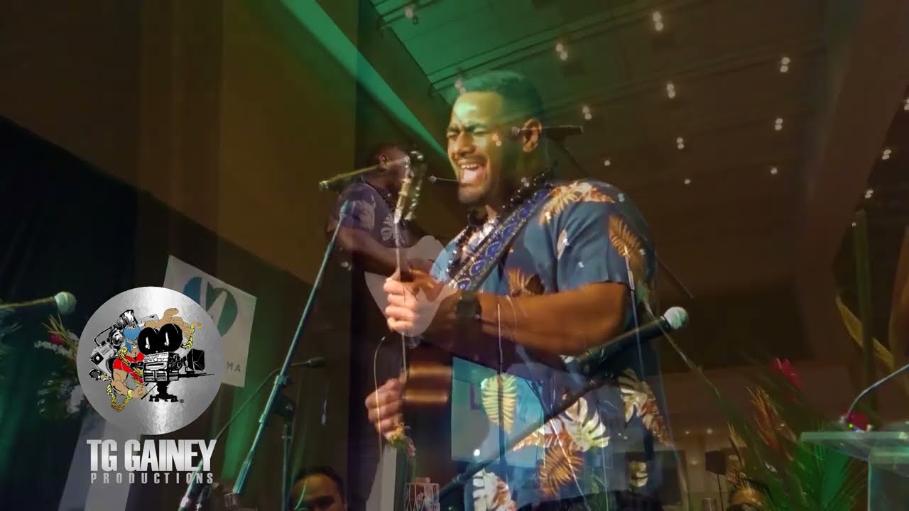 Jordan Mailata Singing 