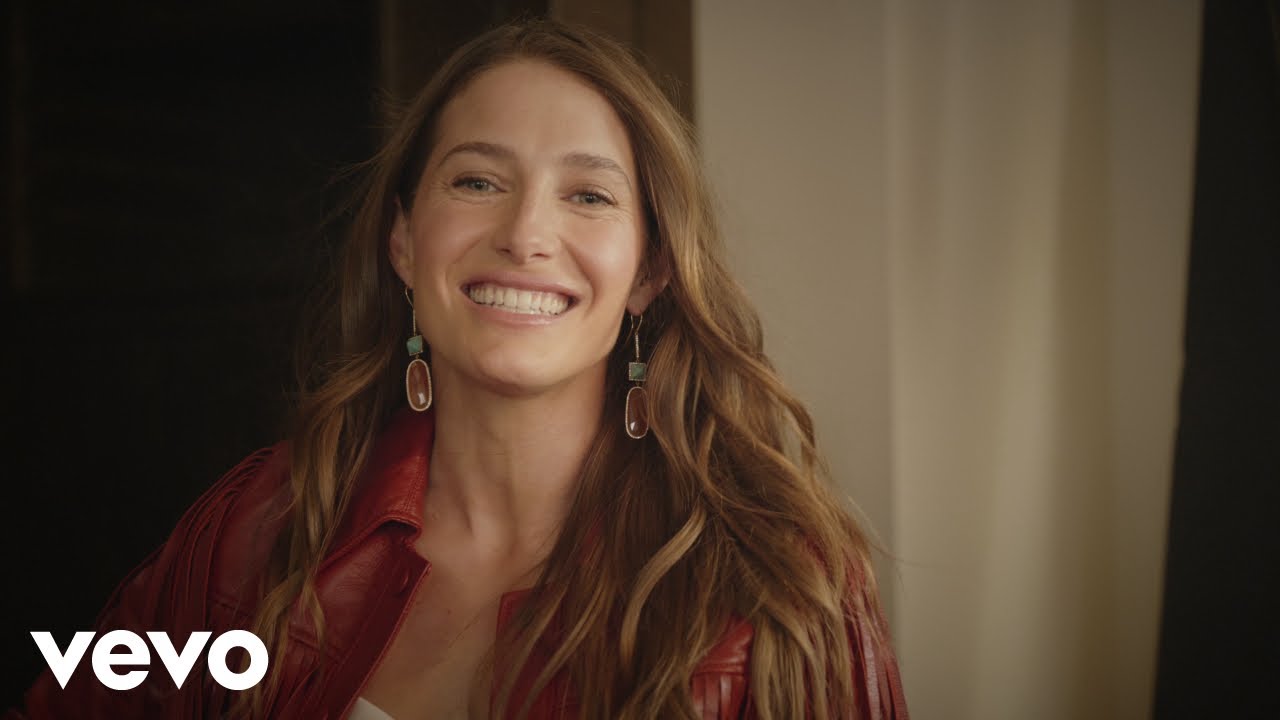 Caroline Jones - Divorce In A Small Town (Official Music Video)