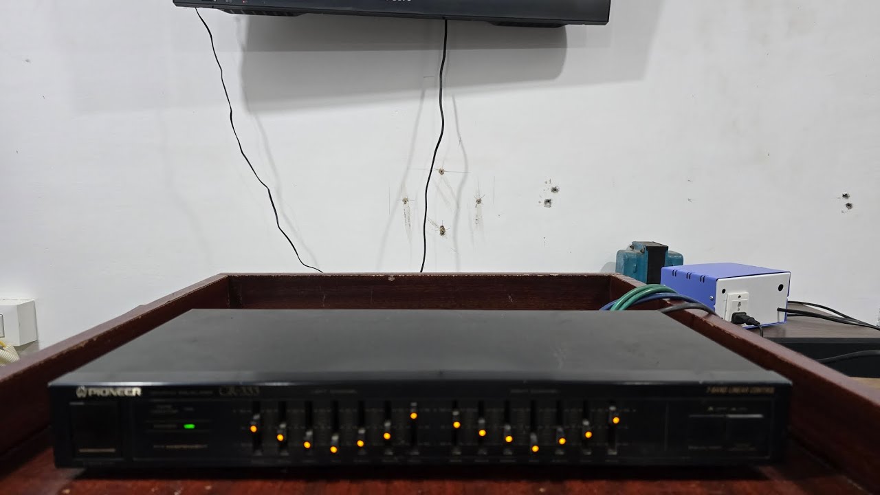 PIONEER Stereo Graphic Equalizer GR-333/For Sale/Infinity Audio/Contact 94433 70602 