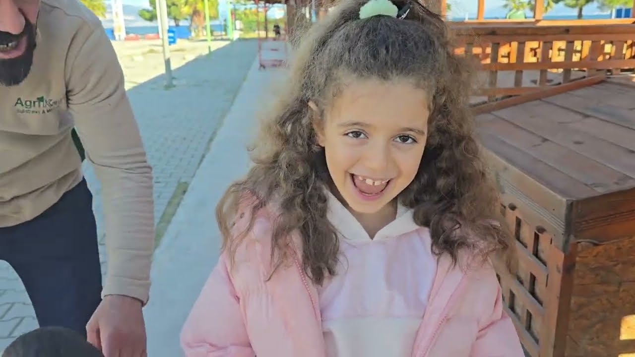 POYRAZ ELİF ela 
