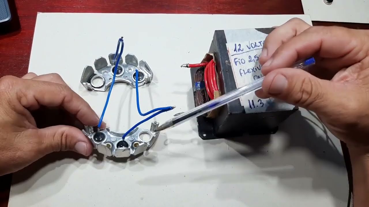 carregador de baterias com trafo de micro e diodo de alternador