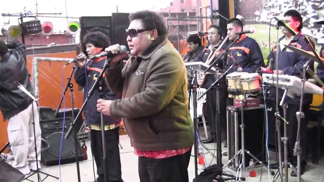 Vicko y su grupo Karicia 2012