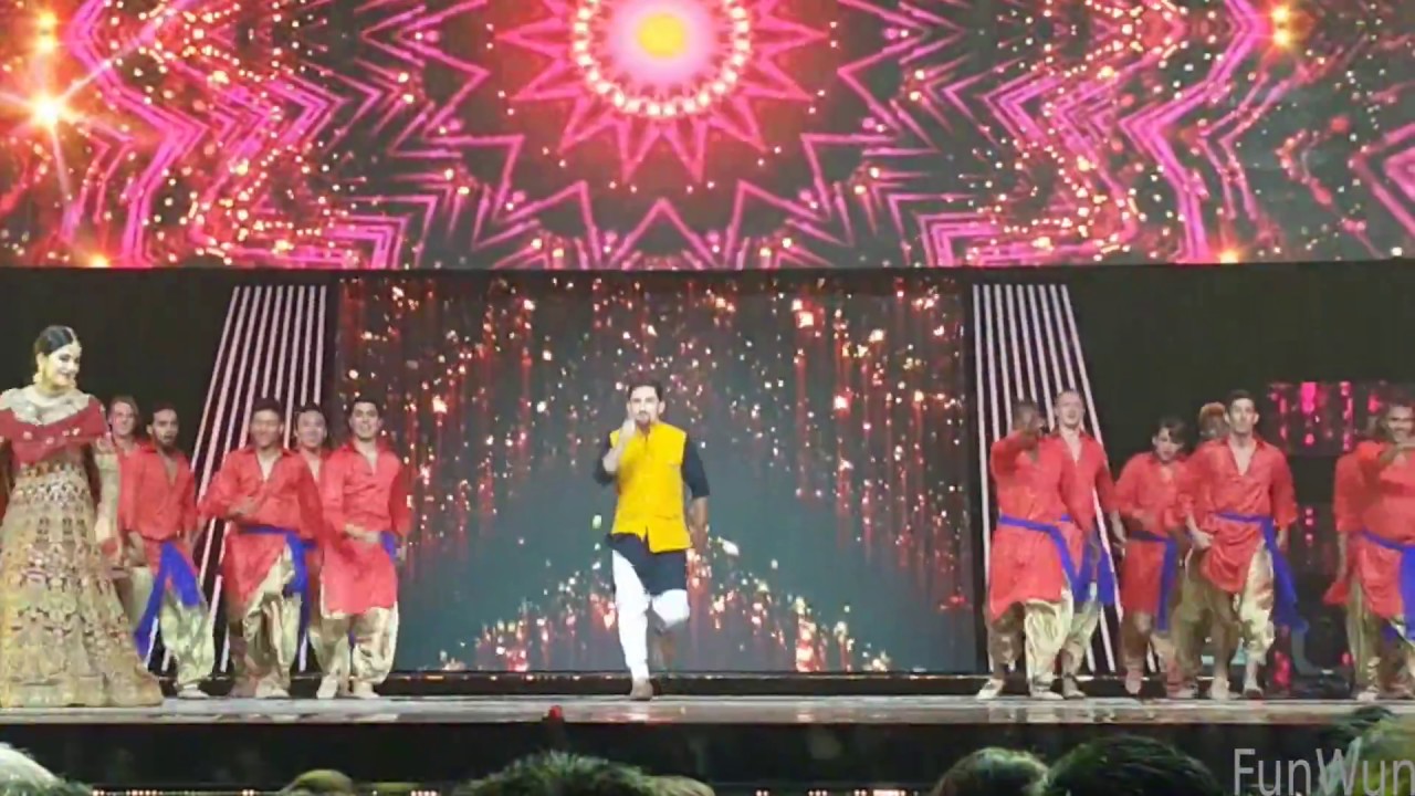 Kubra Khan During Performance At Hum Awards 2018 Toronto Canada Shaz Khan
