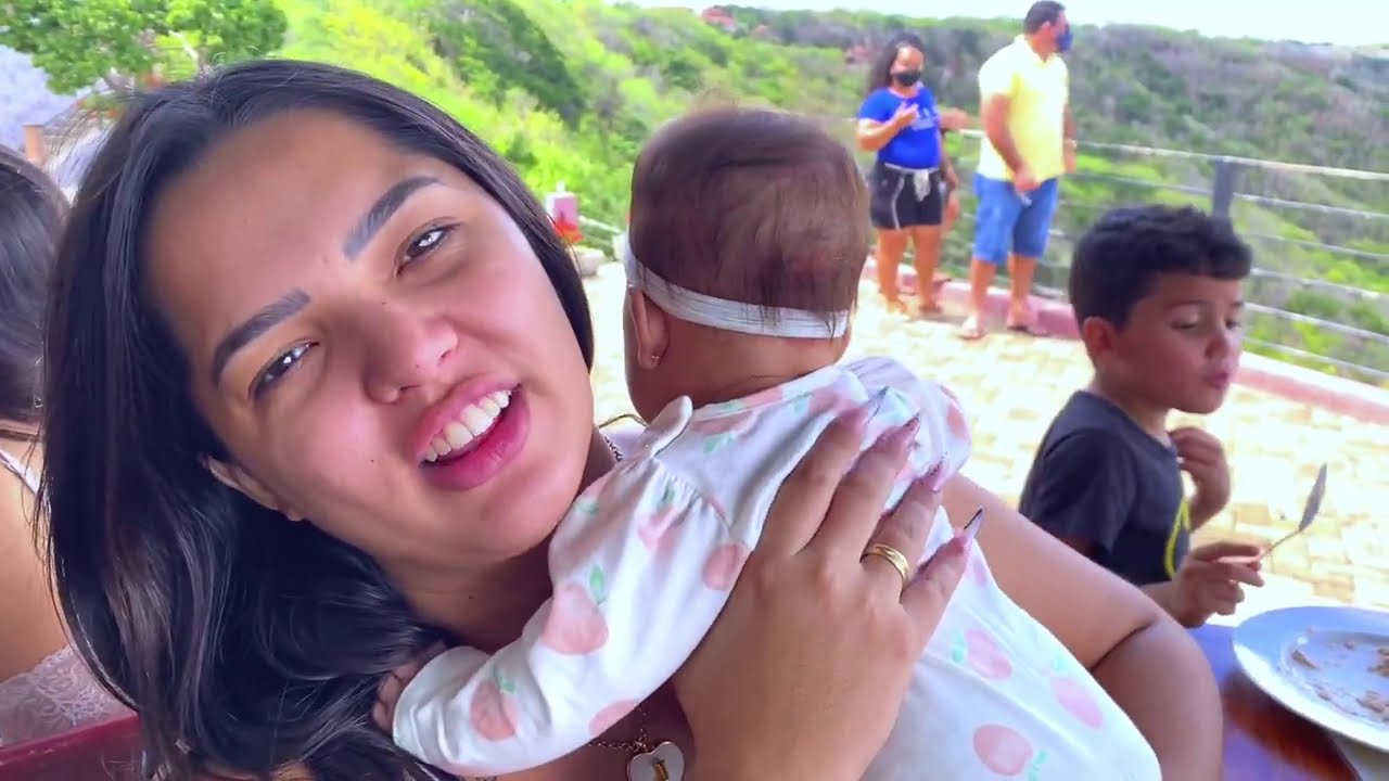 CUIDAMOS DE UM BEBE POR UM DIA