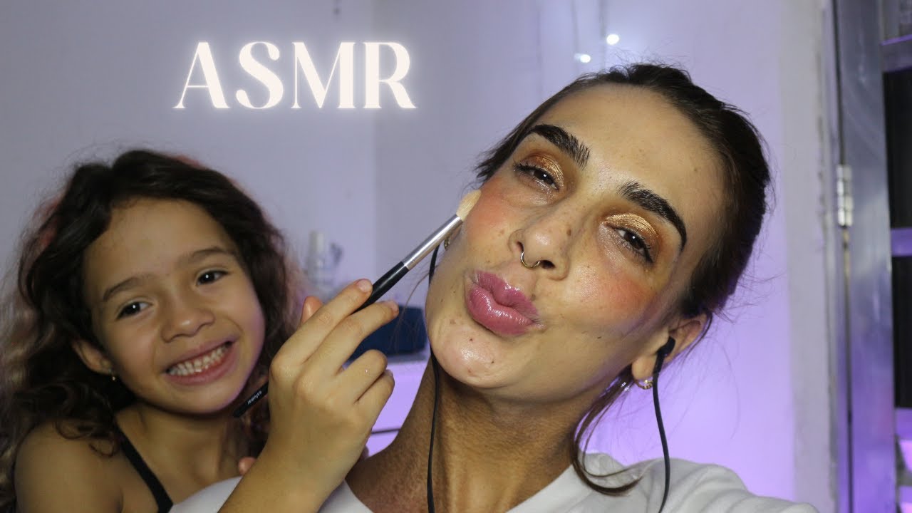 ASMR MINHA AFILHADA ME MAQUIANDO AO SOM DE CHUVA