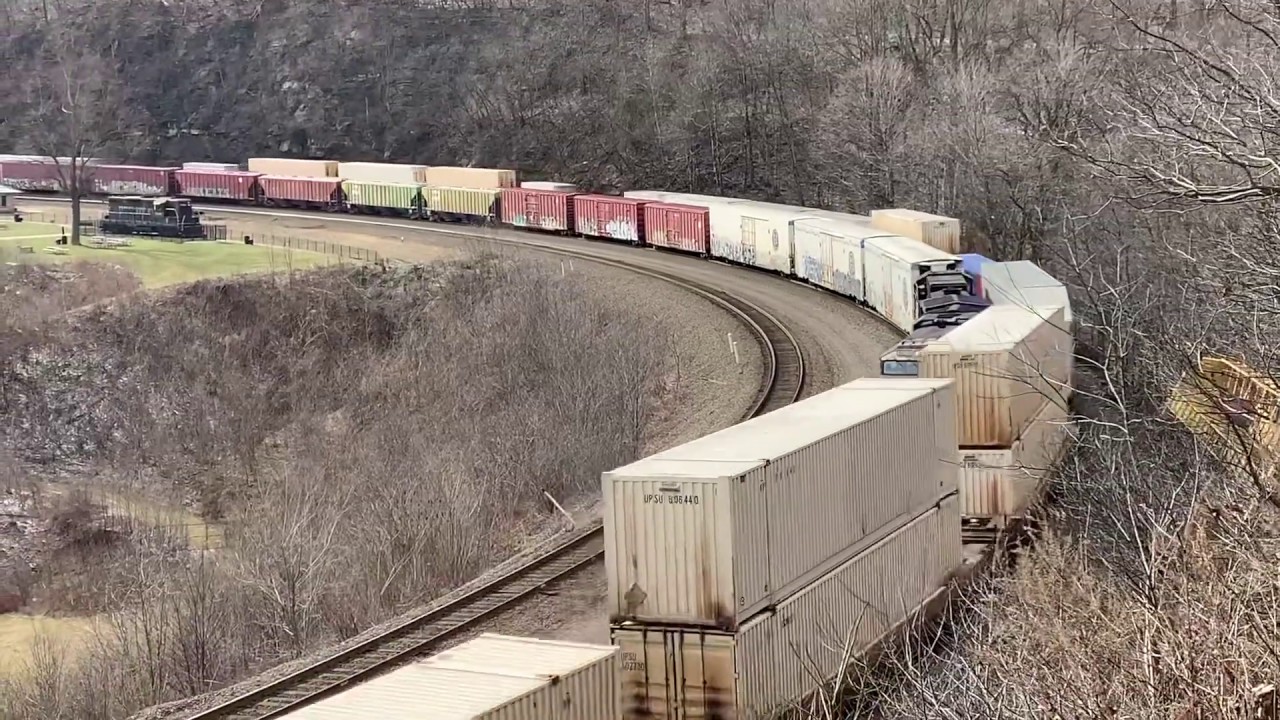 *Rare View* East Side View of Meet On Horseshoe Curve