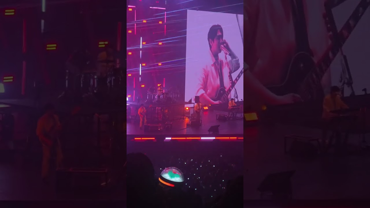 260124 Sweet Chaos (not full) and Shoot Me! (not full) Day6 - The Decade Manila at MOA Arena 