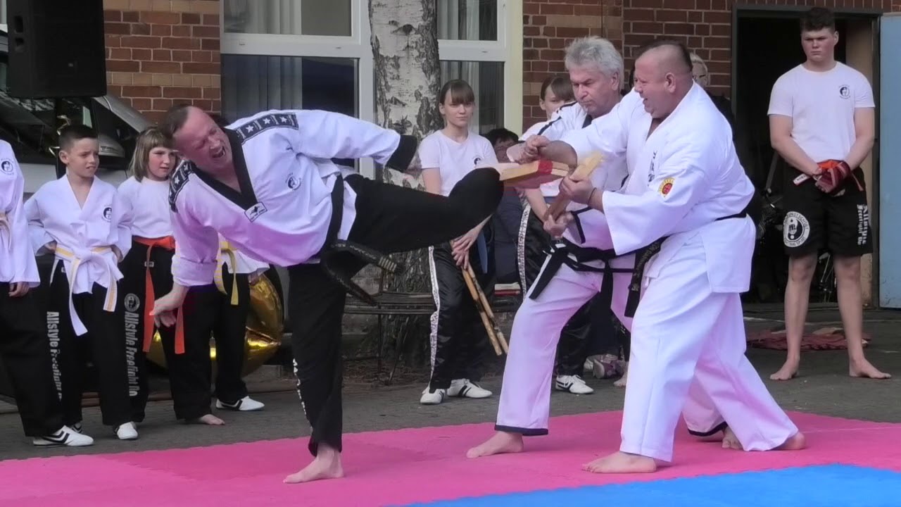20 Jahre Kampfkunstschule Fighting Spirit in Burg