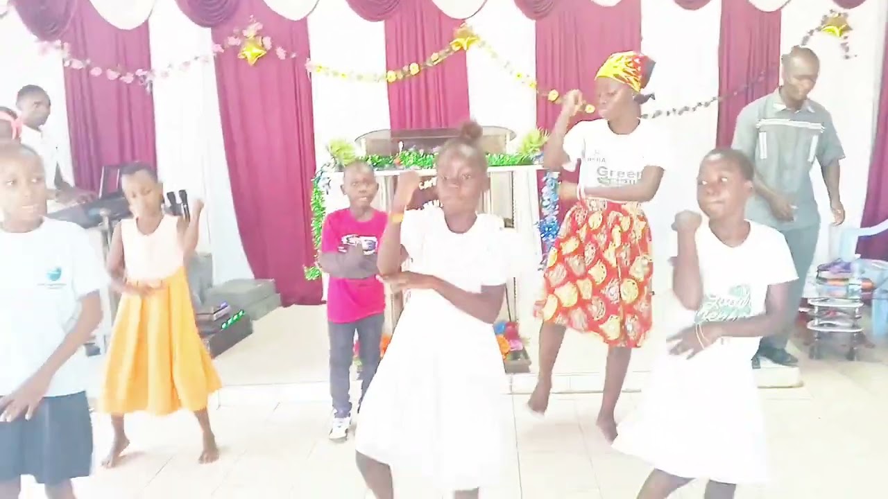 Hope pentecostal church Sunday school dance to ATANIPIGANIA BY GUARDIAN ANGEL ft ROSE MUHANDO