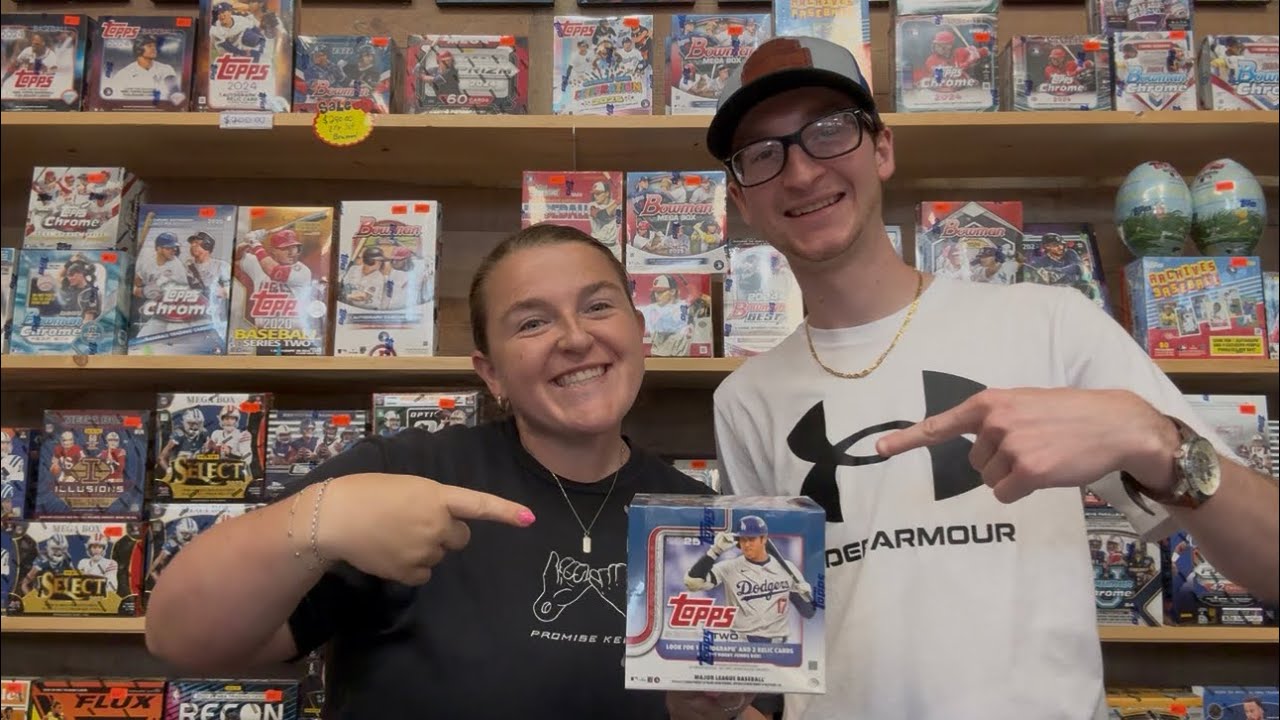 HUGE BOX OF THE NEW 2025 TOPPS SERIES TWO JUMBO!! 2 AUTOS!! NO WAY! BOOM!