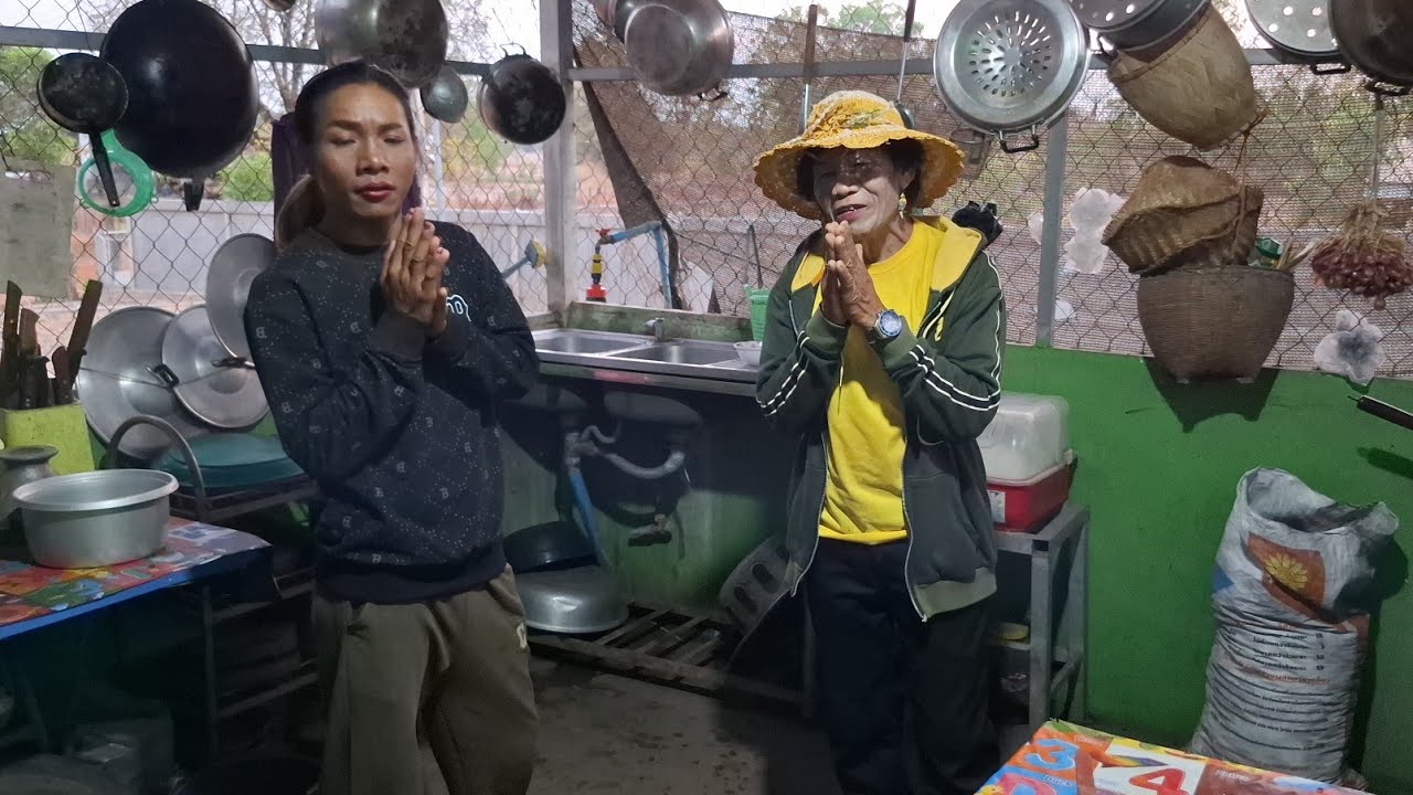แม่ใหญ่สอนสาวจ่อยแกงอ่อมปลาไหลใส่ผักหลายๆแชบบ 11 มีนาคม ค.ศ. 2026