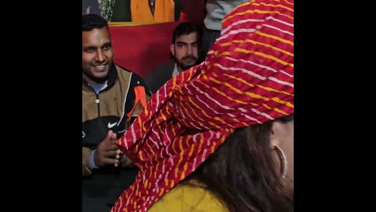 भजन गाते हुए भावुक हो गई मैं 🥺 | Radhe Radhe | Varsha jamwal 