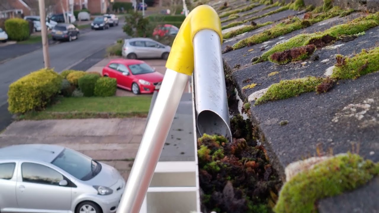 SATISFYING Gutter clean with HEAVY moss! Kiam KV80 gutter vacuum - Eazi Cleaning Solutions Ltd