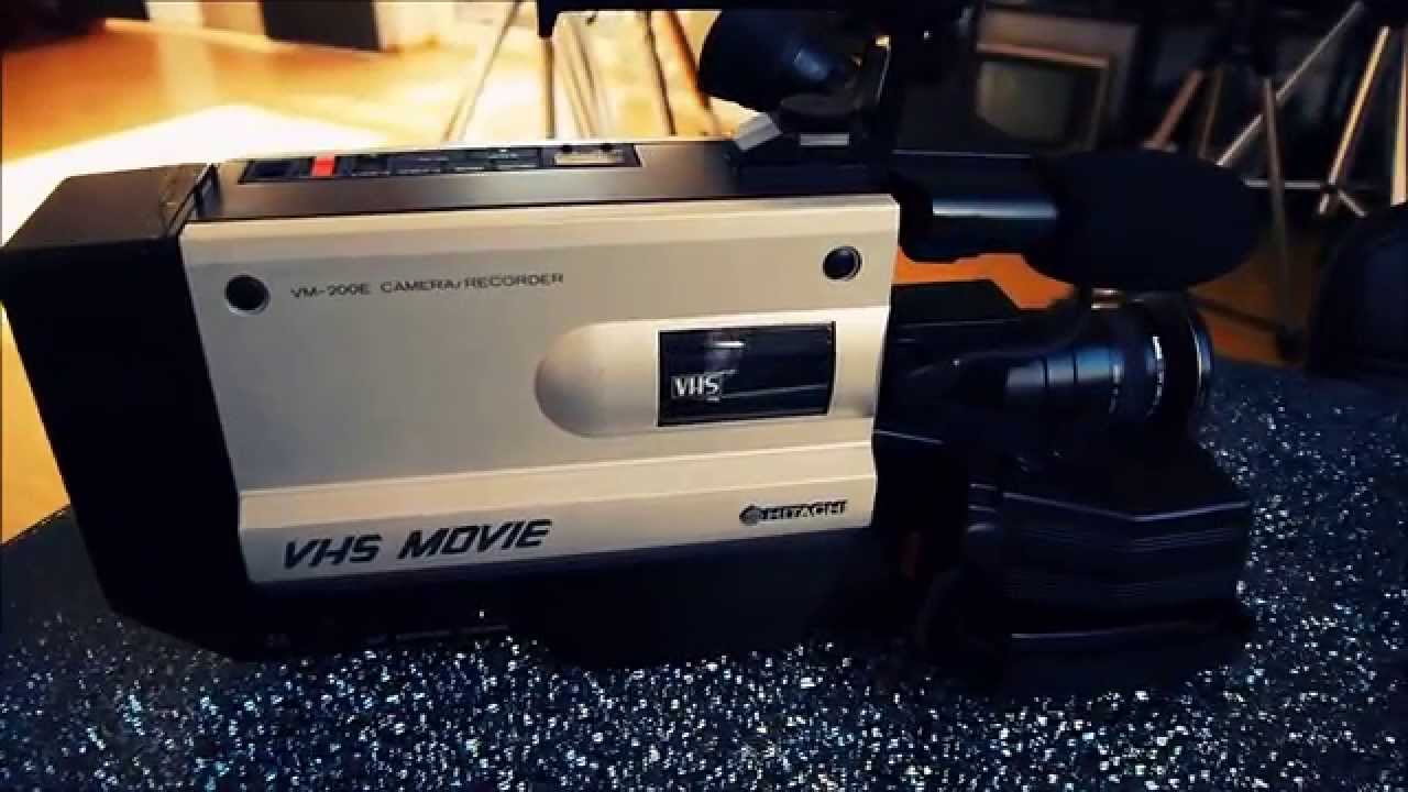 Hitachi Saticon tube full size VHS Movie Camcorder VM 200E Anno 1984 Vintage