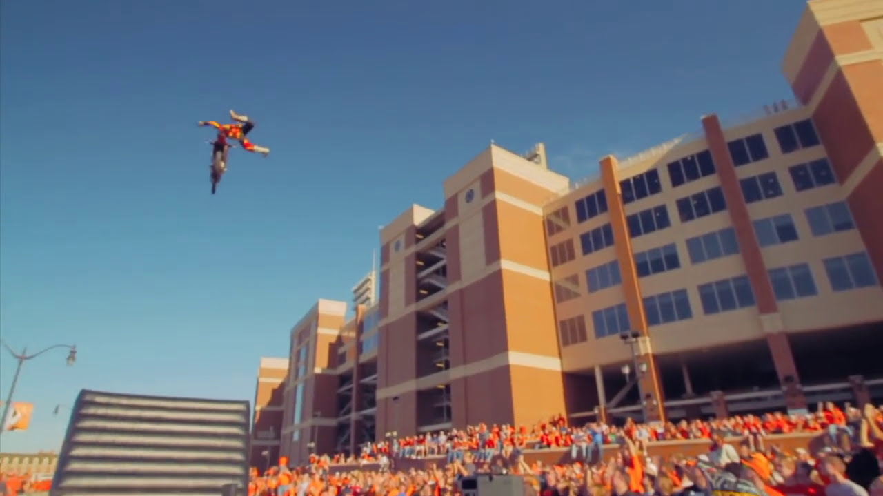Video #30 // Steel Rodeo FMX
