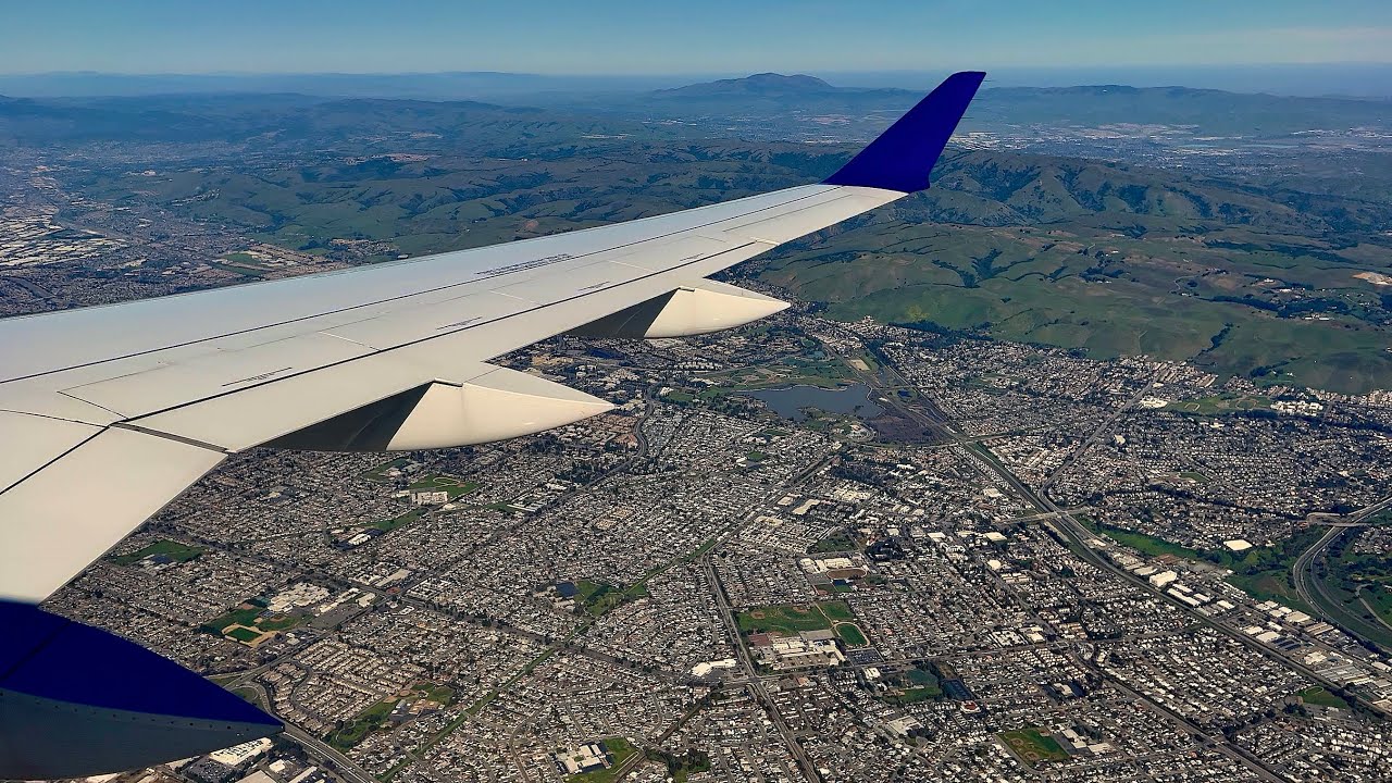 [4K] – Incredible San Francisco Landing – Breeze Airways – Airbus A220-200 – SFO – N213BZ – SCS 1121