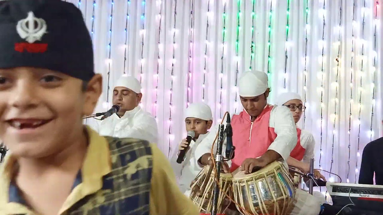 Ansh Doing Waheguru Simran 8 year Child Boy Singing Gurbani Kirtan At 550 Saal Shri Gurunanak Dev Ji