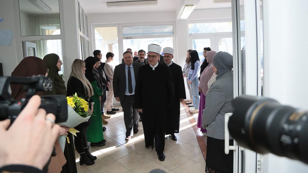 Reisul-ulema posjetio IPF u Bihaću: Vaši alumnisti su kičma obrazovnog procesa u Zajednici
