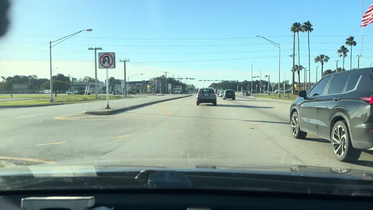 Driving from Starbucks in Kendall, FL on sw 117 av and Eureka Dr at Wawa Gas in West Perrine, FL