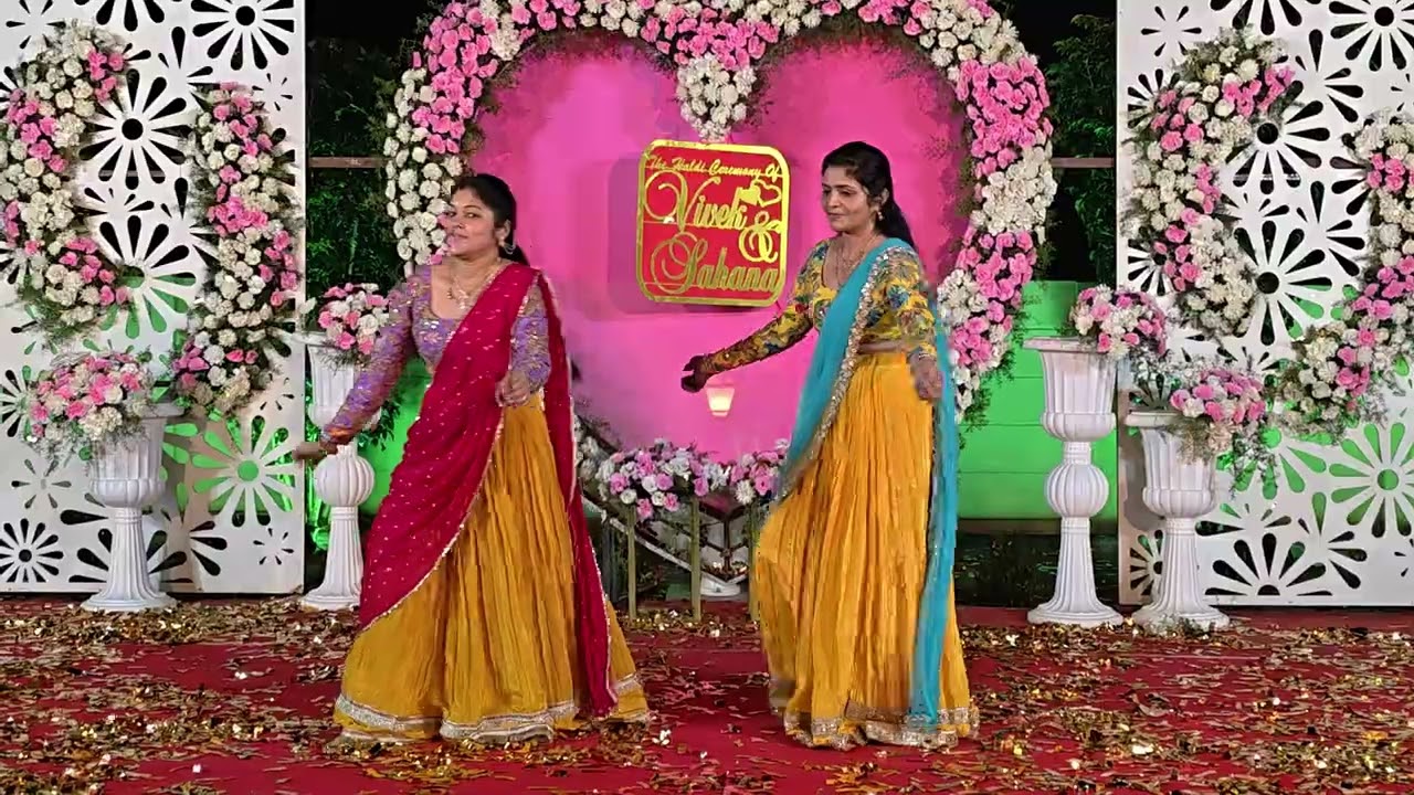 #sangeeth #haldi #deekshajigalur #djsworld #hubballi #dance #cosisters 