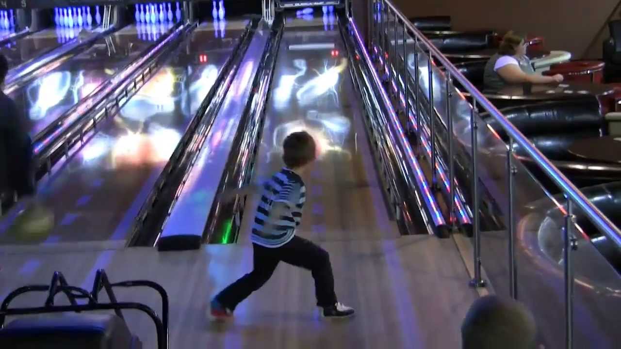 Bowling at Barnsley Metrodome, September 2011