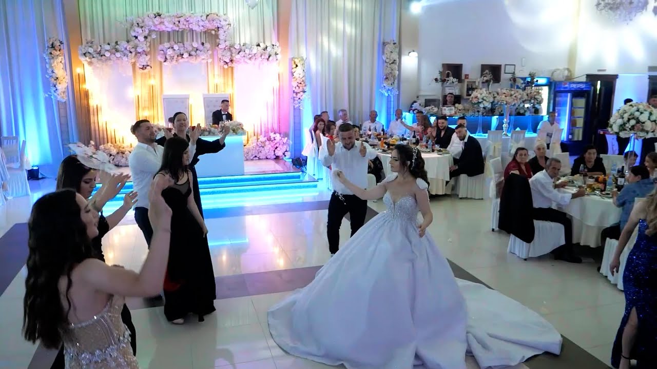 Dasem e bukur Shqiptare
