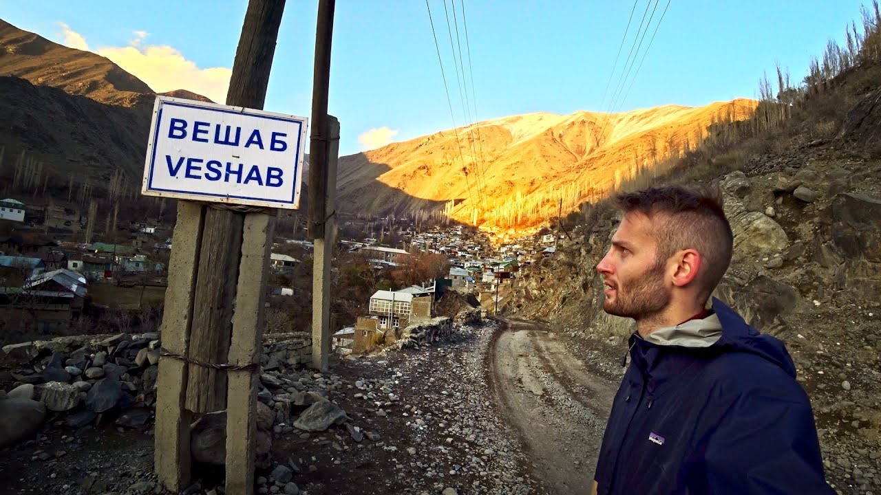 Solo in a remote Tajik village | Life in the mountains 🇹🇯