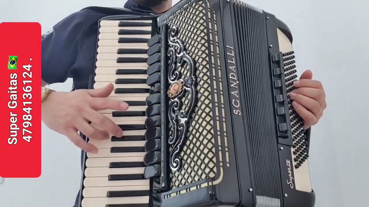 📣 &Agrave; venda: Acordeon Scandalli Polif&ocirc;nico